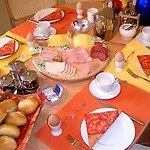 Gaestehaus Engelsby Πανσιόν 4*