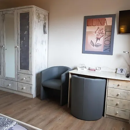 بيت ضيافة Gaestehaus Engelsby