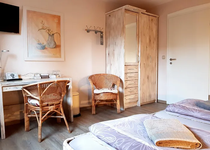 Gaestehaus Engelsby 게스트하우스 3*